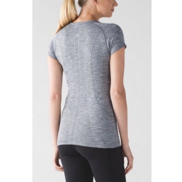 Lululemon Swiftly Tech Short Sleeve Crew - Picture 2 of 6